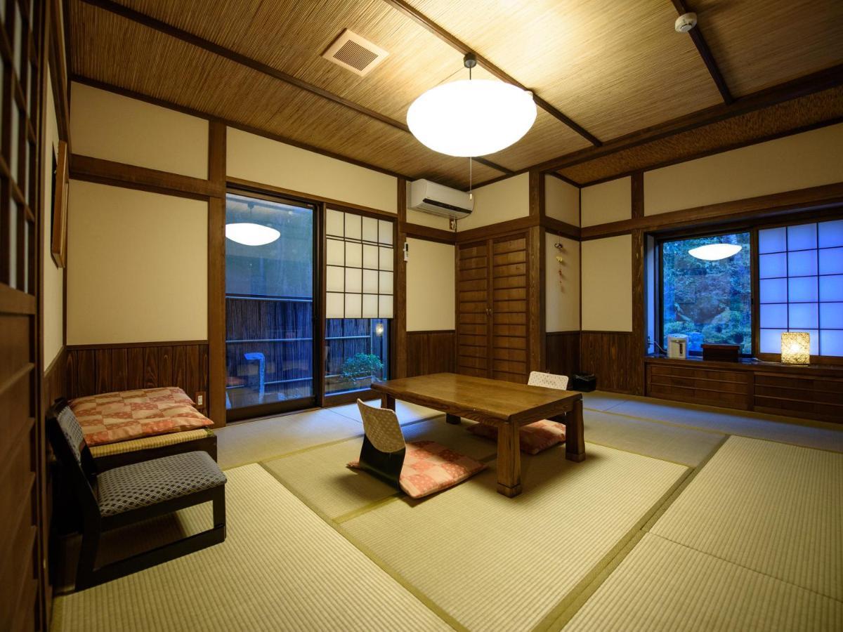 Yunohira Kamiyanagiya Hotel Yufu Eksteriør billede