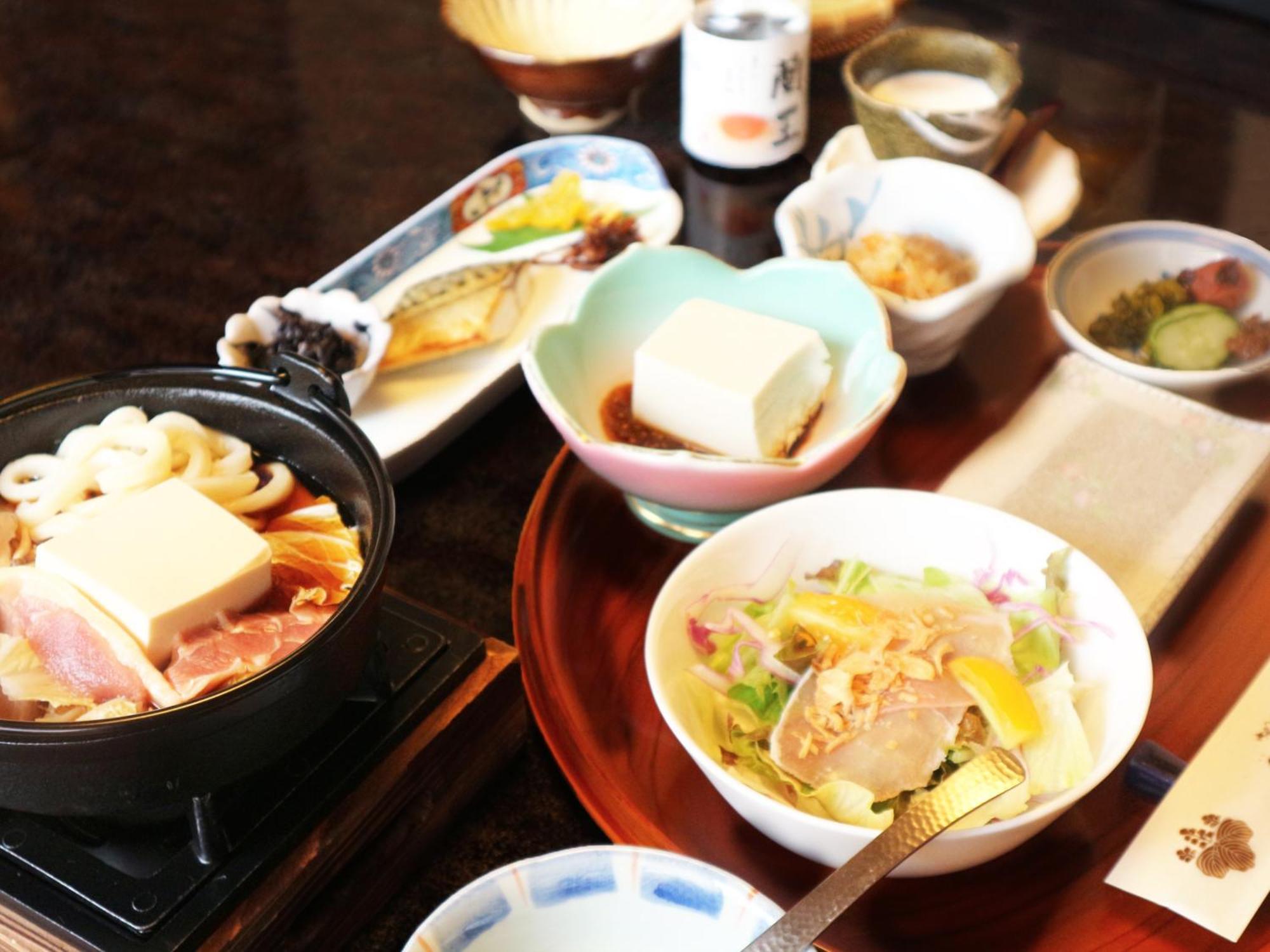 Yunohira Kamiyanagiya Hotel Yufu Eksteriør billede